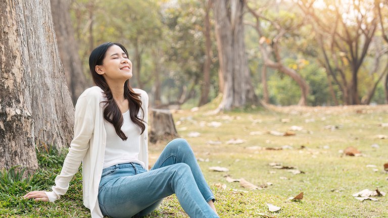 Berjemur di Pagi Hari Bagus untuk Menambah Vitamin Apa Simak Penjelasannya