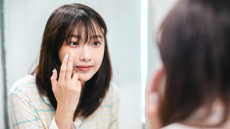 Ikuti Cara Memakai Serum dan Krim Malam Ini untuk Dapatkan Hasil Maksimal