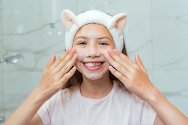 Urutan Basic Skincare untuk Remaja yang Jaga Skin Barrier
