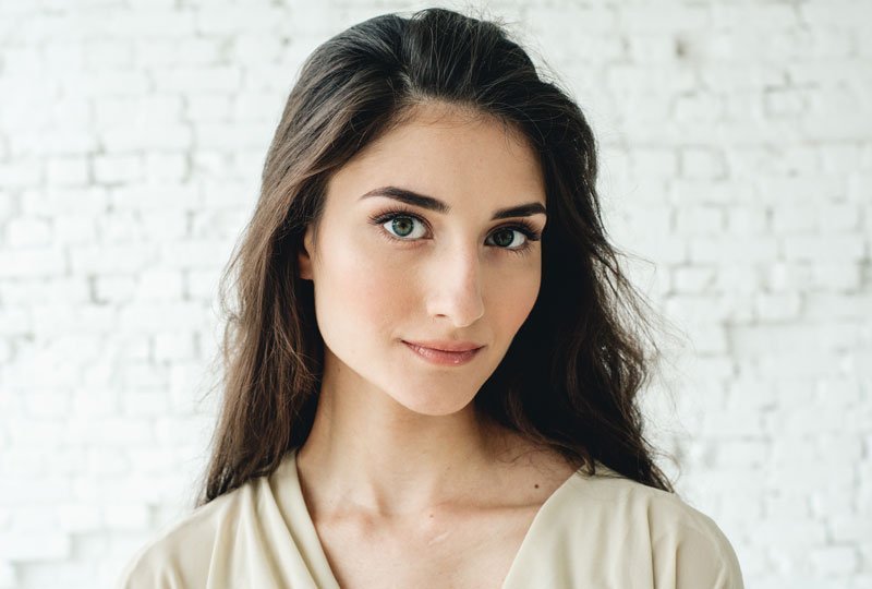 4 tips tampil dengan no makeup look min