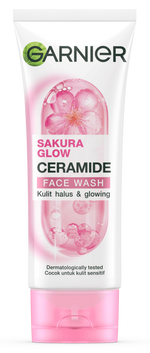 Sakura Glow Face Wash